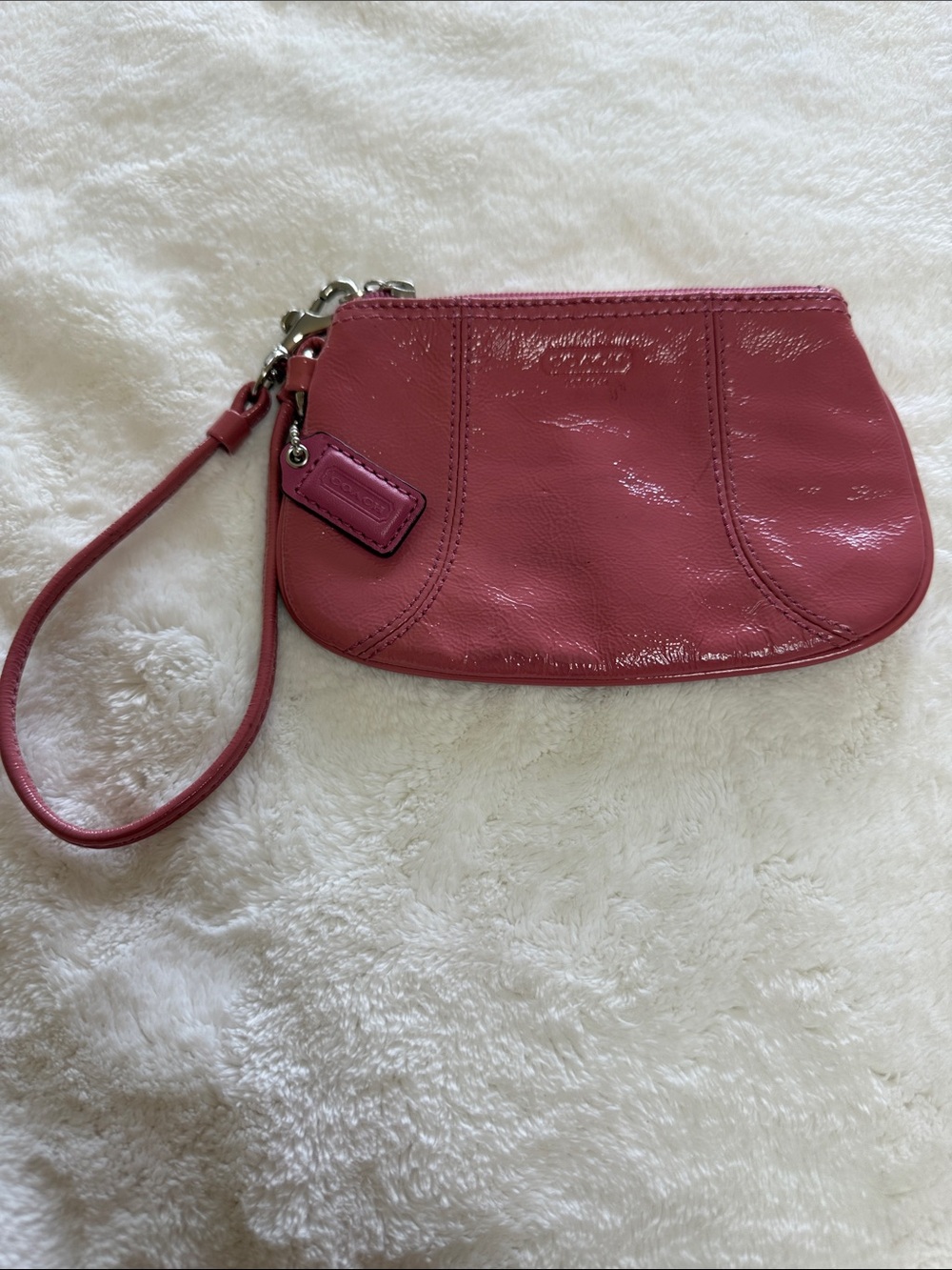 Coach Vintage Ergo Patent Leather Top Zip Wristlet in glossy rose pink 2008